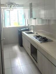 1 Canberra (D27), Condominium #496282071